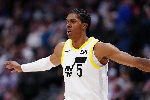 可圈可点！杰伦威弟弟科迪-威廉姆斯10中6贡献18分  罚球5中5