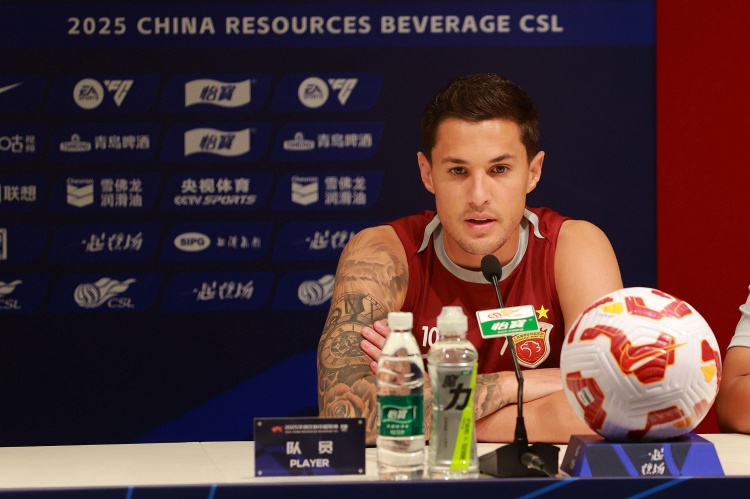 赛事直播-东体：维塔尔在后腰位置找到自己定位，梅伦多融入程度逐步提升